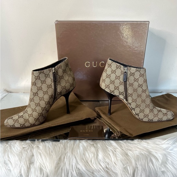 Gucci Beige Ebony Ankle Heeled Bootie - Picture 6 of 14